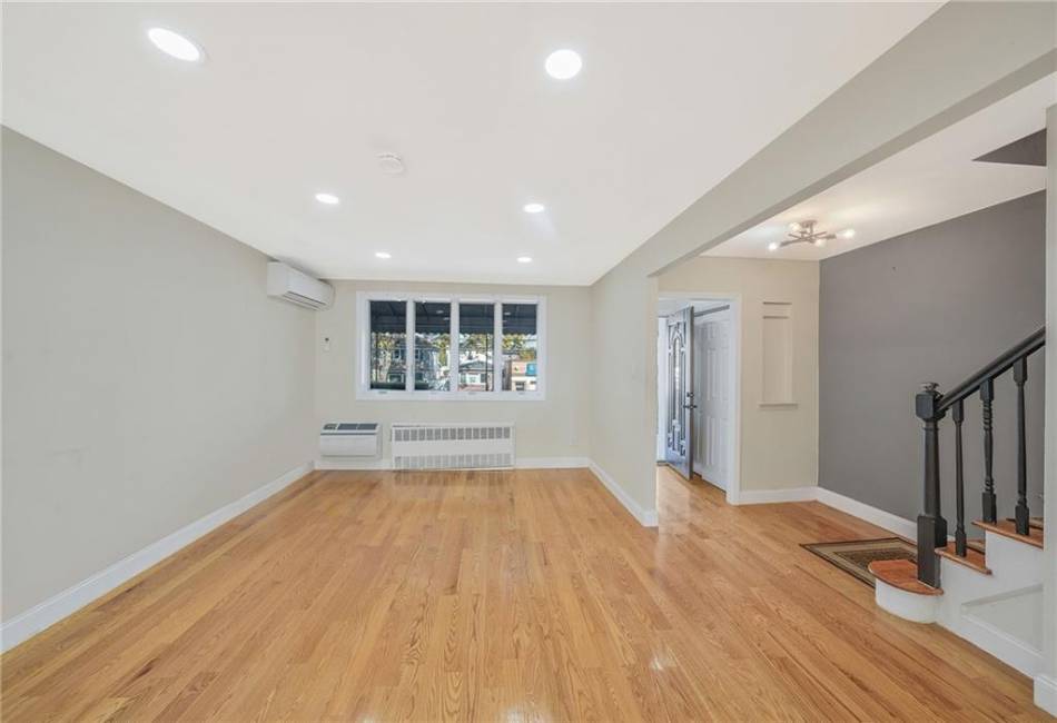 5722 Avenue N, Brooklyn, New York 11234, 7 Bedrooms Bedrooms, ,3.5 BathroomsBathrooms,Residential,For Sale,Avenue N,488425