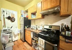 342 53rd Street, Brooklyn, New York 11220, 1 Bedroom Bedrooms, ,1 BathroomBathrooms,Residential,For Sale,53rd,488363