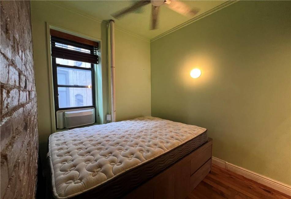 105 Thompson Street, Brooklyn, New York 10012, 1 Bedroom Bedrooms, ,1 BathroomBathrooms,Rental,For Sale,Thompson,488368