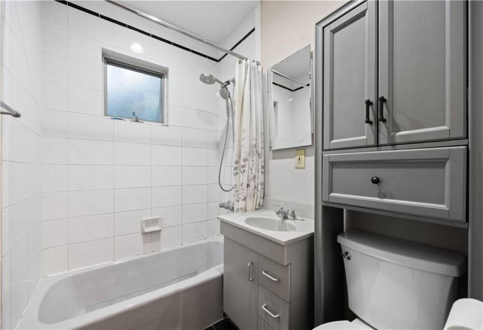 58 71st Street, Brooklyn, New York 11209, 5 Bedrooms Bedrooms, ,3 BathroomsBathrooms,Residential,For Sale,71st,488380