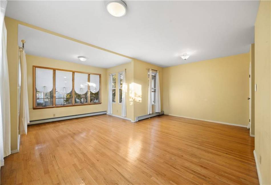 58 71st Street, Brooklyn, New York 11209, 5 Bedrooms Bedrooms, ,3 BathroomsBathrooms,Residential,For Sale,71st,488380