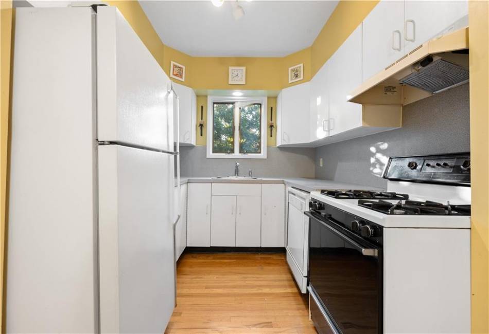 58 71st Street, Brooklyn, New York 11209, 5 Bedrooms Bedrooms, ,3 BathroomsBathrooms,Residential,For Sale,71st,488380