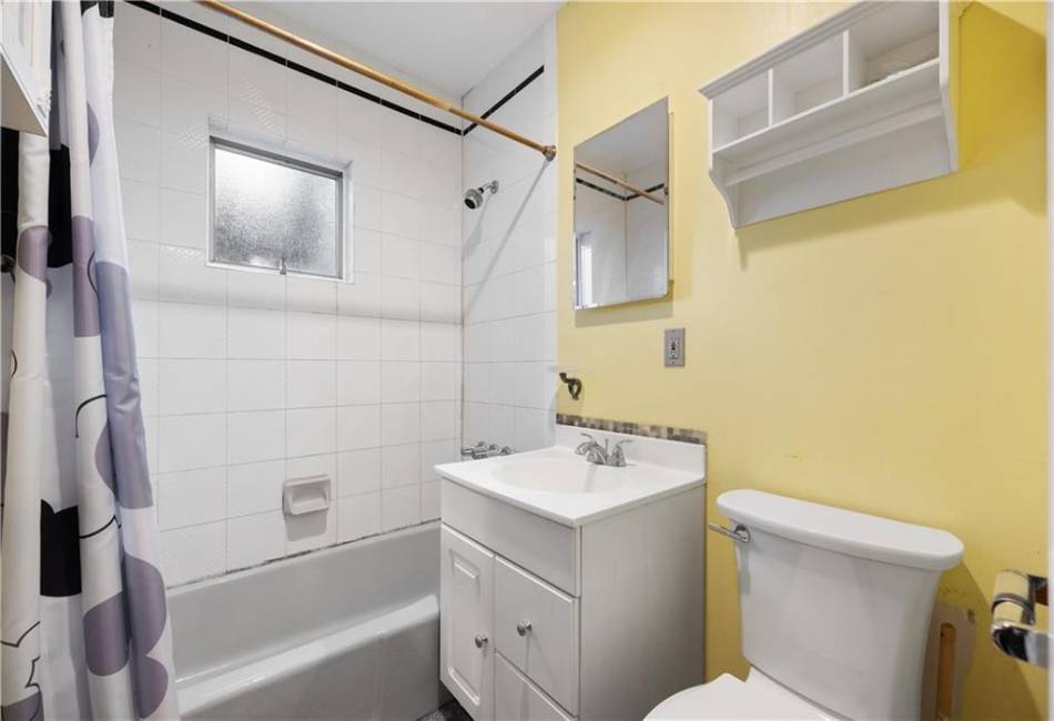 58 71st Street, Brooklyn, New York 11209, 5 Bedrooms Bedrooms, ,3 BathroomsBathrooms,Residential,For Sale,71st,488380