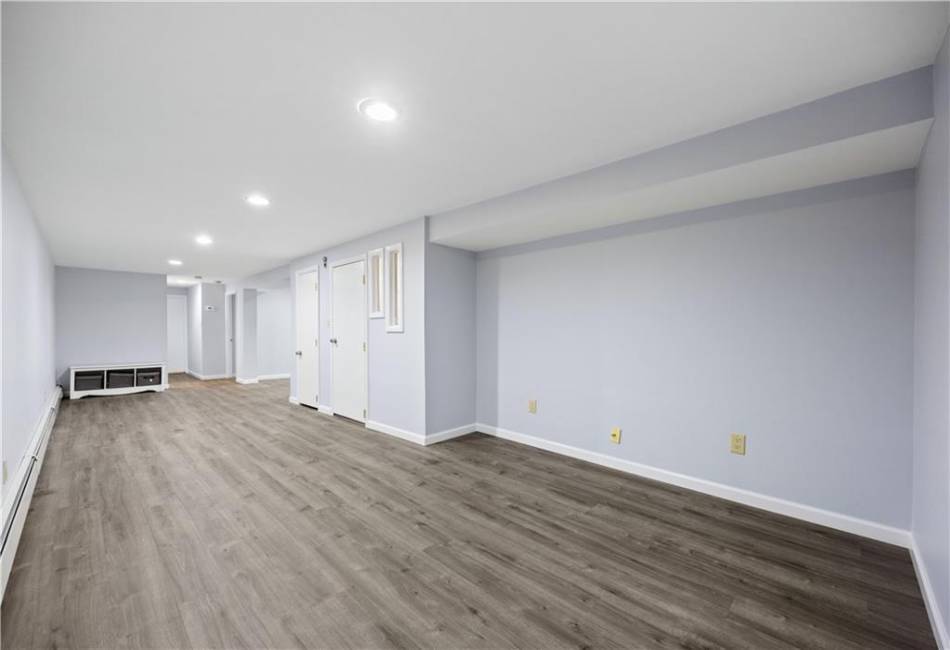 58 71st Street, Brooklyn, New York 11209, 5 Bedrooms Bedrooms, ,3 BathroomsBathrooms,Residential,For Sale,71st,488380