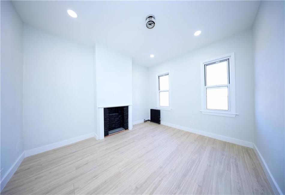 168A 26th Street, Brooklyn, New York 11232, 4 Bedrooms Bedrooms, ,2 BathroomsBathrooms,Residential,For Sale,26th,488455