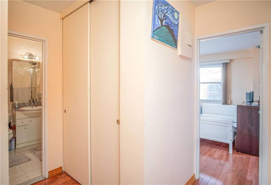 2915 5th Street, Brooklyn, New York 11224, 1 Bedroom Bedrooms, ,1 BathroomBathrooms,Residential,For Sale,5th,488467