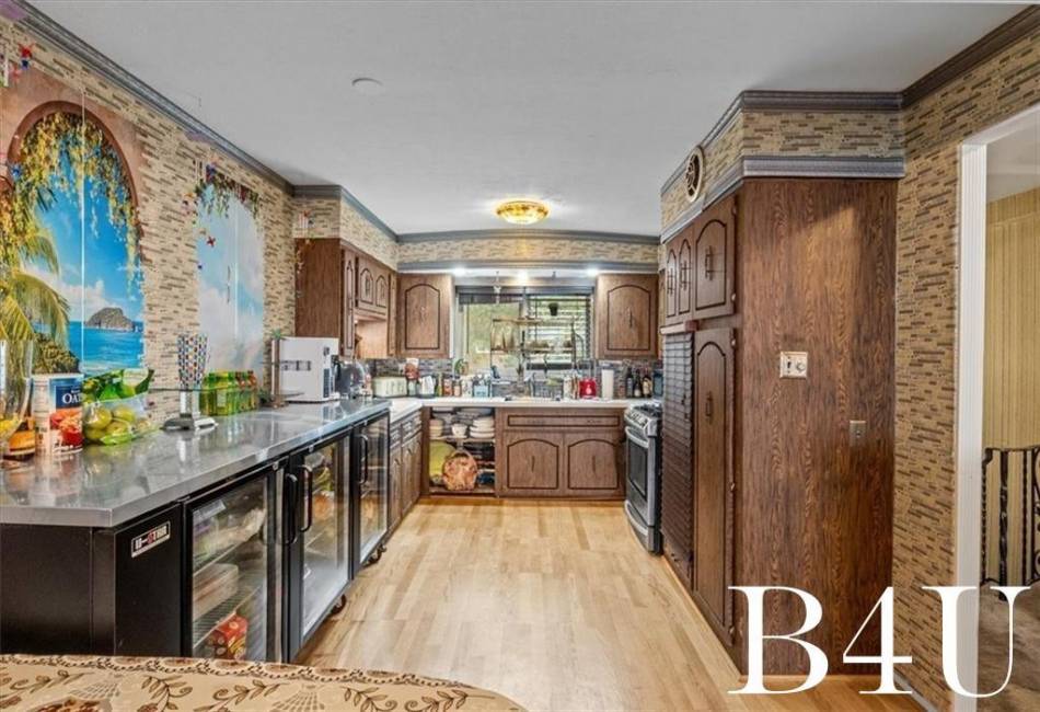 2776 Mill Avenue, Brooklyn, New York 11234, 3 Bedrooms Bedrooms, ,3 BathroomsBathrooms,Residential,For Sale,Mill,488485