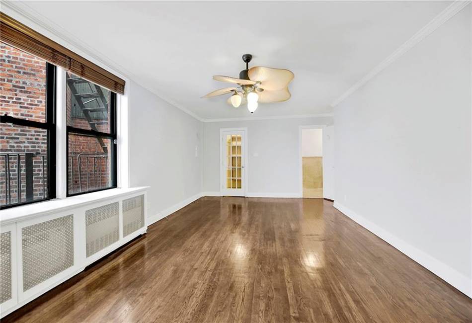 149 Marine Avenue, Brooklyn, New York 11209, 1 Bedroom Bedrooms, ,2 BathroomsBathrooms,Residential,For Sale,Marine,488487