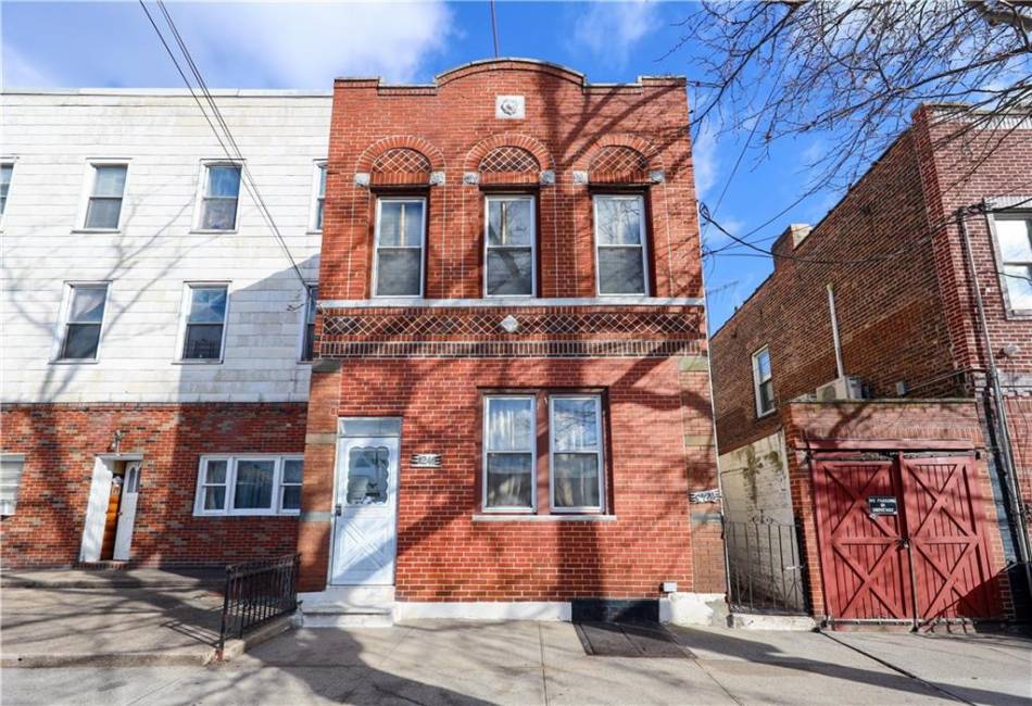 1241 60th Street, Brooklyn, New York 11219, 6 Bedrooms Bedrooms, ,4 BathroomsBathrooms,Residential,For Sale,60th,488493