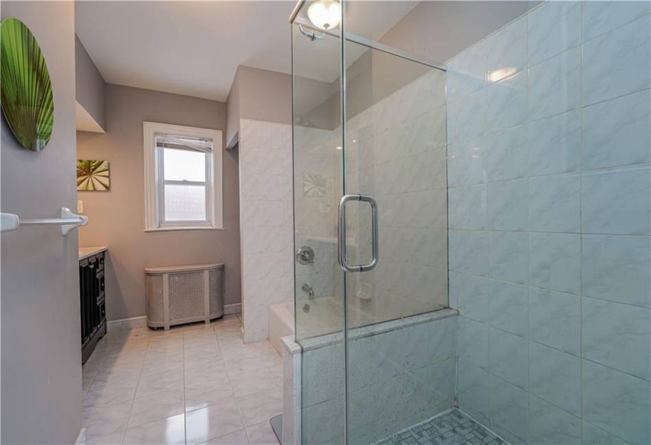 8422 14th Avenue, Brooklyn, New York 11228, 3 Bedrooms Bedrooms, ,2 BathroomsBathrooms,Residential,For Sale,14th,488499