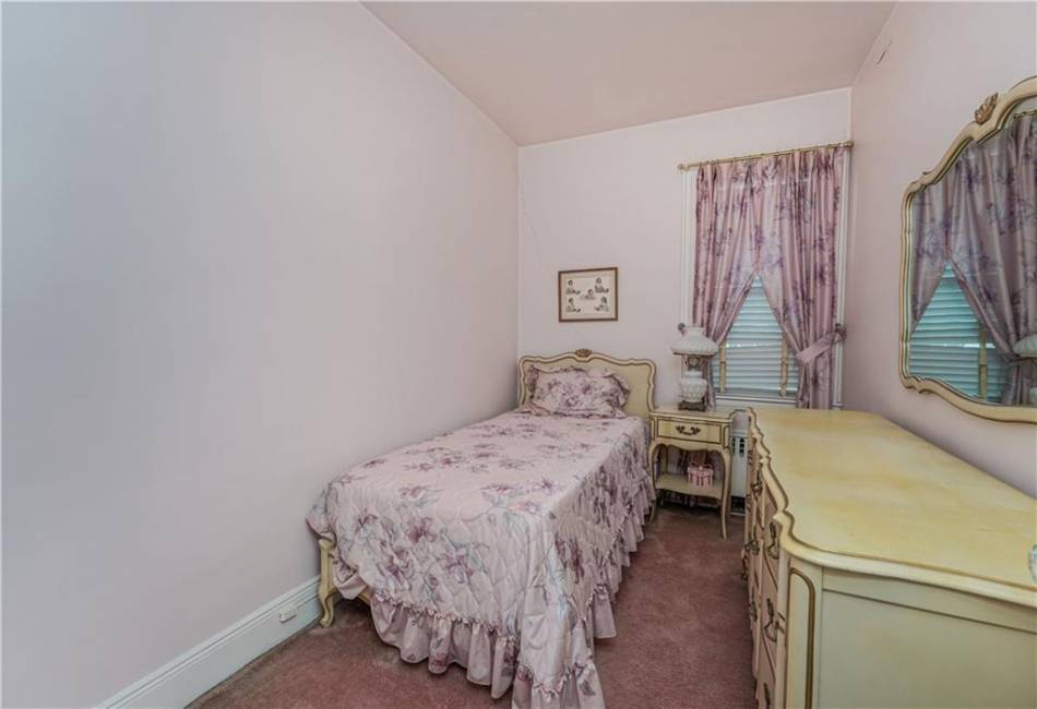 8422 14th Avenue, Brooklyn, New York 11228, 3 Bedrooms Bedrooms, ,2 BathroomsBathrooms,Residential,For Sale,14th,488499