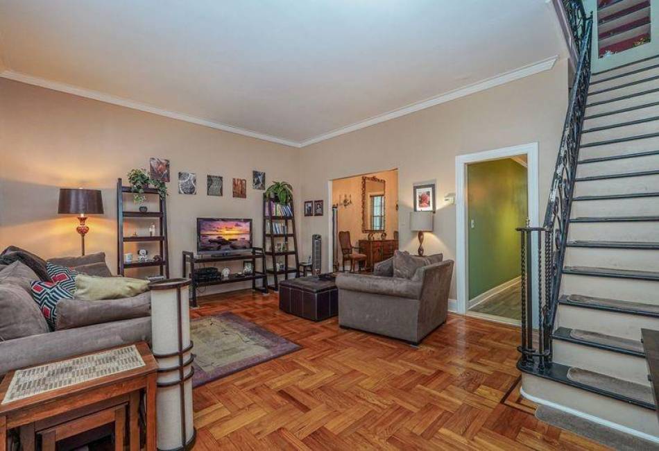 8422 14th Avenue, Brooklyn, New York 11228, 3 Bedrooms Bedrooms, ,2 BathroomsBathrooms,Residential,For Sale,14th,488499