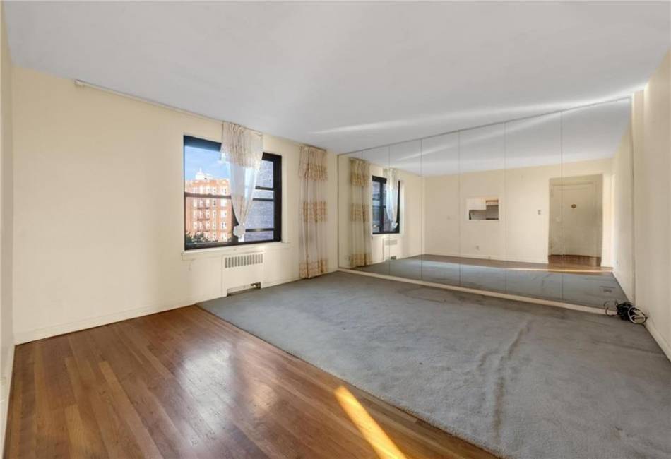 1478 28th Street, Brooklyn, New York 11210, 2 Bedrooms Bedrooms, ,1 BathroomBathrooms,Residential,For Sale,28th,484968