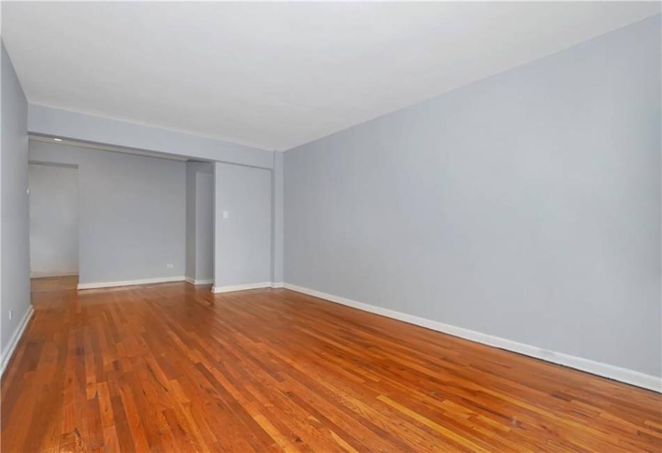 2331 Ocean Avenue, Brooklyn, New York 11229, 2 Bedrooms Bedrooms, ,1 BathroomBathrooms,Residential,For Sale,Ocean,485124