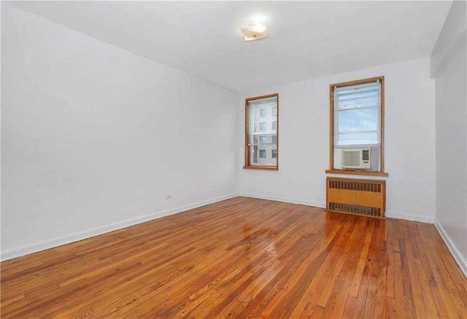 2331 Ocean Avenue, Brooklyn, New York 11229, 2 Bedrooms Bedrooms, ,1 BathroomBathrooms,Residential,For Sale,Ocean,485124
