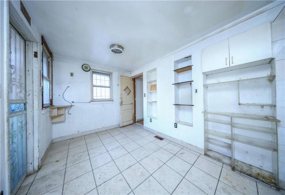 367 Grant Avenue, Brooklyn, New York 11208, 3 Bedrooms Bedrooms, ,3 BathroomsBathrooms,Residential,For Sale,Grant,488502