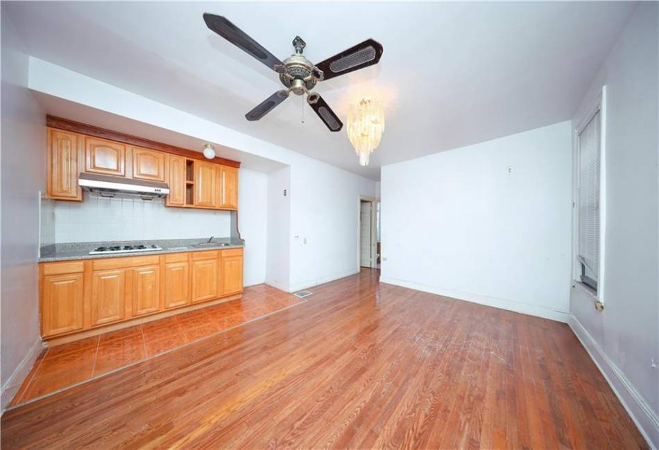 367 Grant Avenue, Brooklyn, New York 11208, 3 Bedrooms Bedrooms, ,3 BathroomsBathrooms,Residential,For Sale,Grant,488502