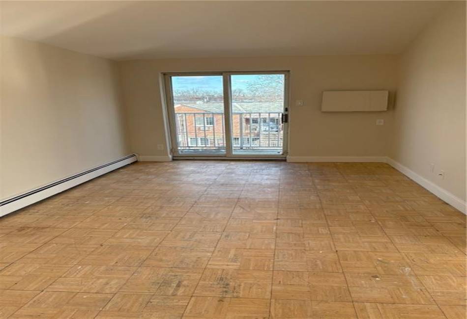 1236 82nd Street, Brooklyn, New York 11236, 3 Bedrooms Bedrooms, ,1.75 BathroomsBathrooms,Residential,For Sale,82nd,488515