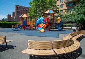 2940 5th Street, Brooklyn, New York 11224, 1 Bedroom Bedrooms, ,1 BathroomBathrooms,Residential,For Sale,5th,488520