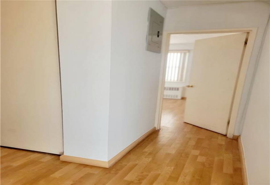 2940 5th Street, Brooklyn, New York 11224, 1 Bedroom Bedrooms, ,1 BathroomBathrooms,Residential,For Sale,5th,488520