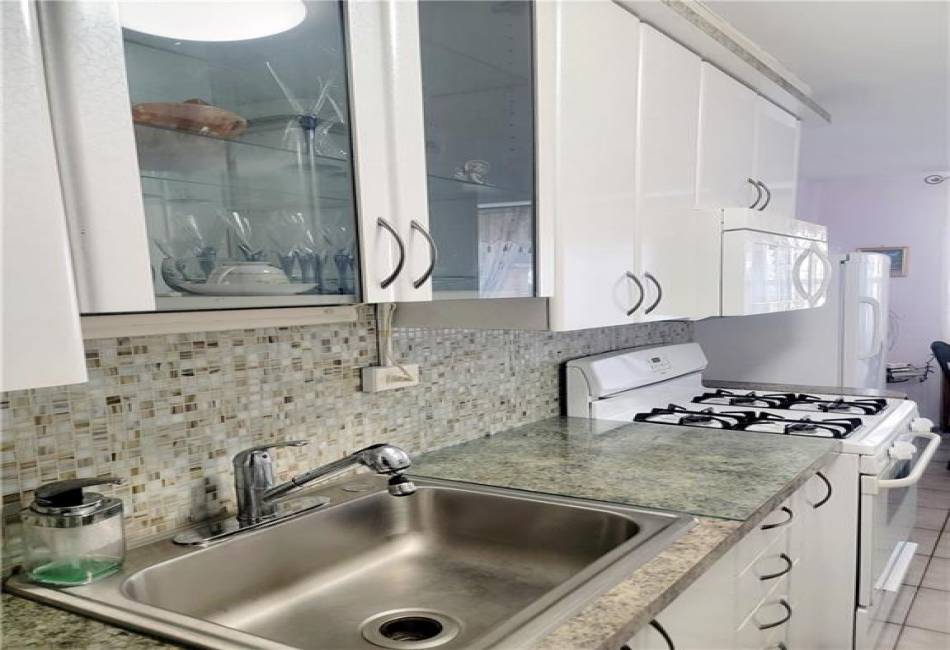 458 Neptune Avenue, Brooklyn, New York 11224, 1 Bedroom Bedrooms, ,1 BathroomBathrooms,Residential,For Sale,Neptune,488521