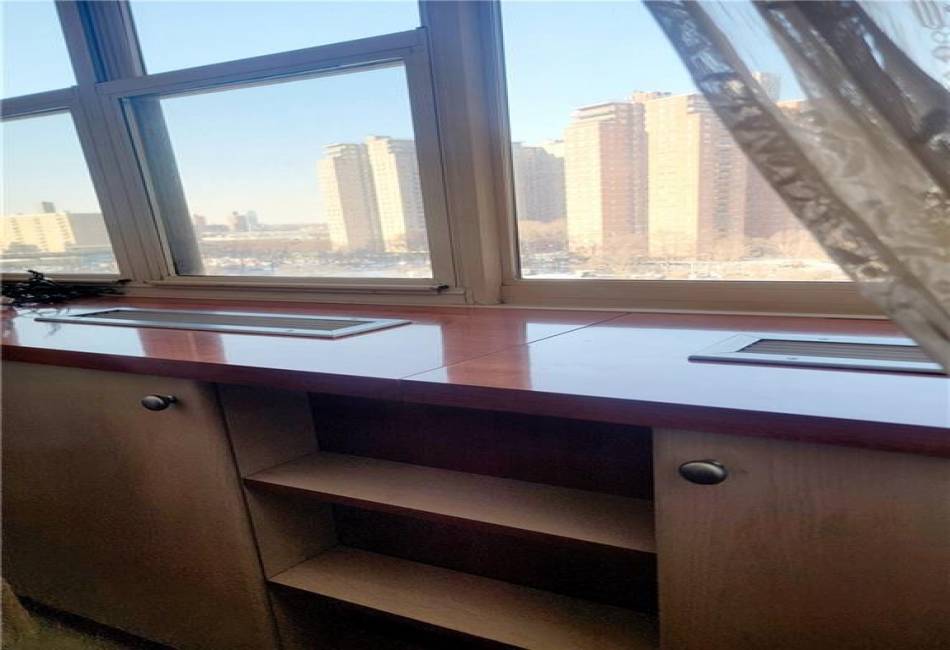 458 Neptune Avenue, Brooklyn, New York 11224, 1 Bedroom Bedrooms, ,1 BathroomBathrooms,Residential,For Sale,Neptune,488521