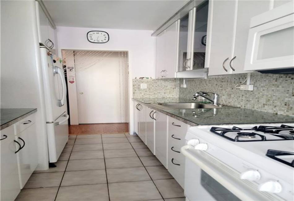 458 Neptune Avenue, Brooklyn, New York 11224, 1 Bedroom Bedrooms, ,1 BathroomBathrooms,Residential,For Sale,Neptune,488521