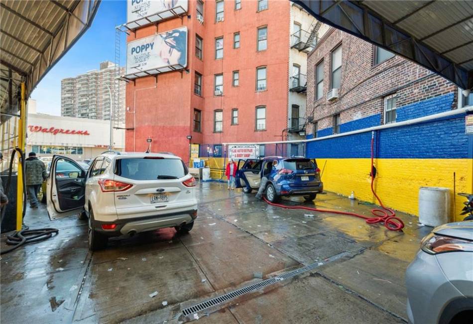 225 Union Avenue, Brooklyn, New York 11211, ,Commercial,For Sale,Union,488450