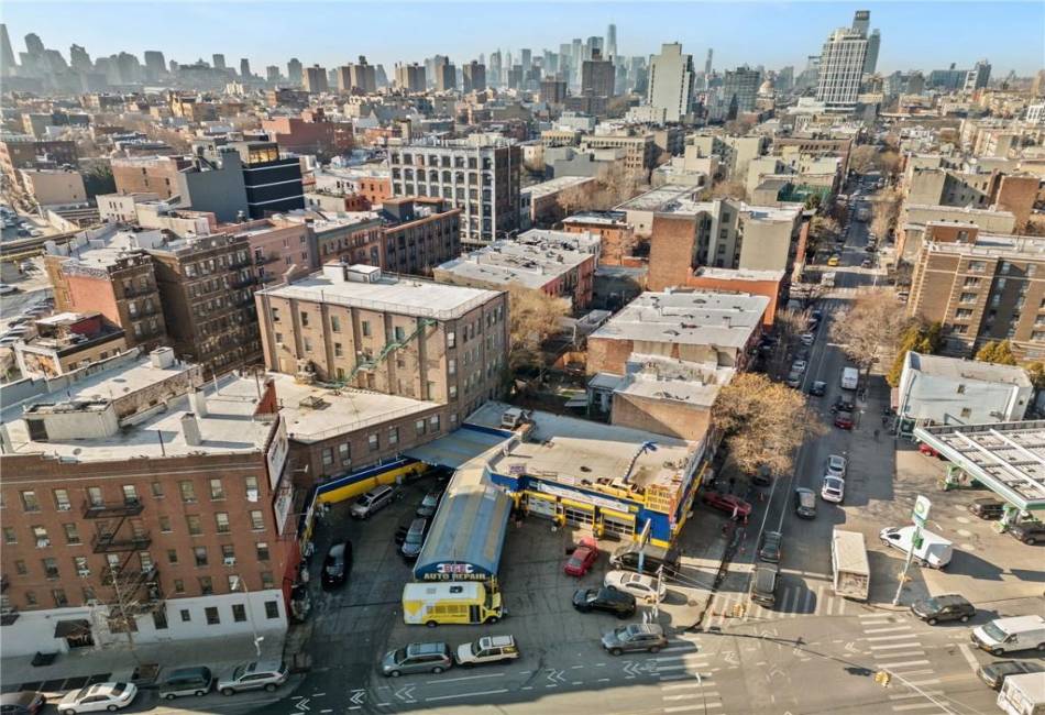 225 Union Avenue, Brooklyn, New York 11211, ,Commercial,For Sale,Union,488450