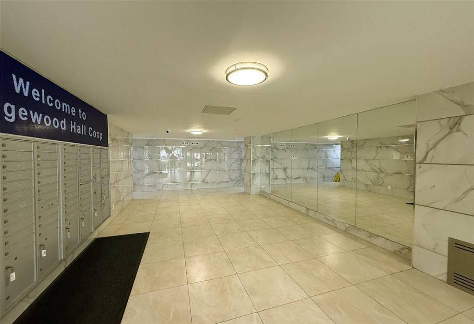 2580 Ocean Parkway, Brooklyn, New York 11235, 1 Bedroom Bedrooms, ,1 BathroomBathrooms,Residential,For Sale,Ocean,488532