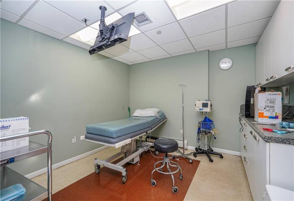 2177 65th Street, Brooklyn, New York 11204, ,Commercial,For Sale,65th,488574