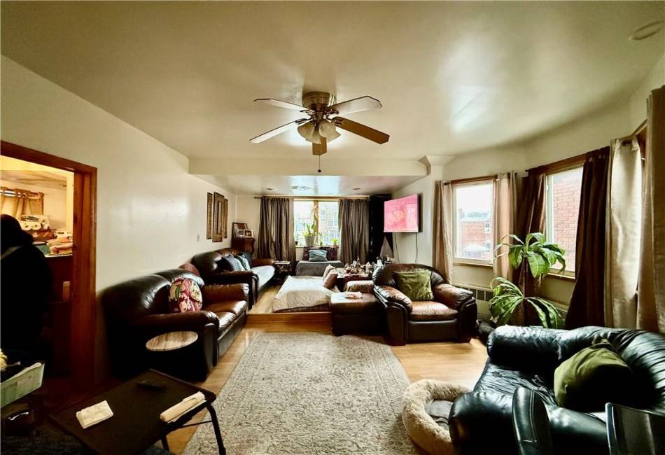 108 Bay 32nd Street, Brooklyn, New York 11214, ,Residential,For Sale,Bay 32nd,488510