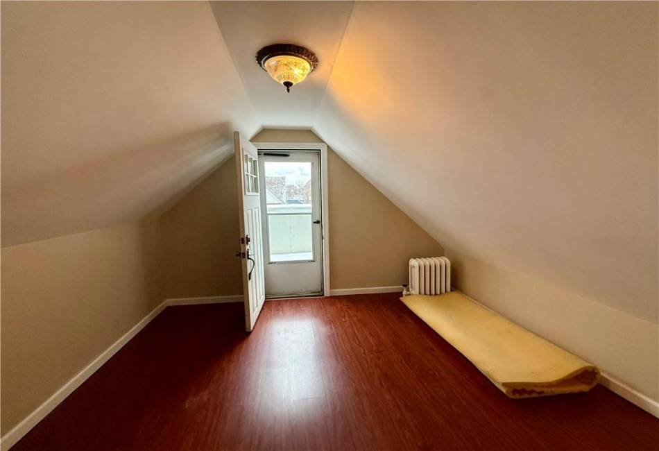 108 Bay 32nd Street, Brooklyn, New York 11214, ,Residential,For Sale,Bay 32nd,488510