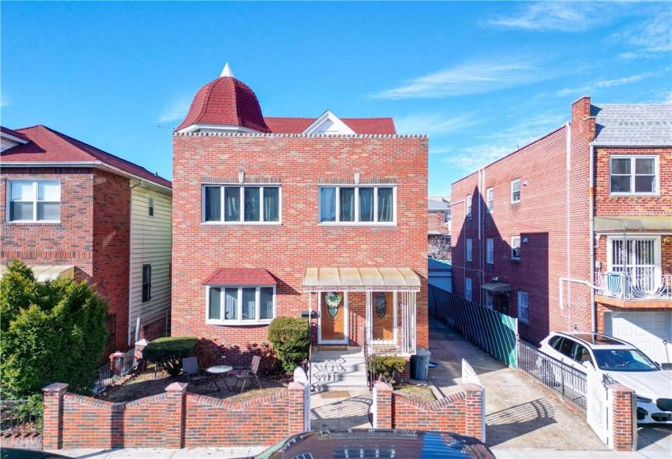 108 Bay 32nd Street, Brooklyn, New York 11214, ,Residential,For Sale,Bay 32nd,488510