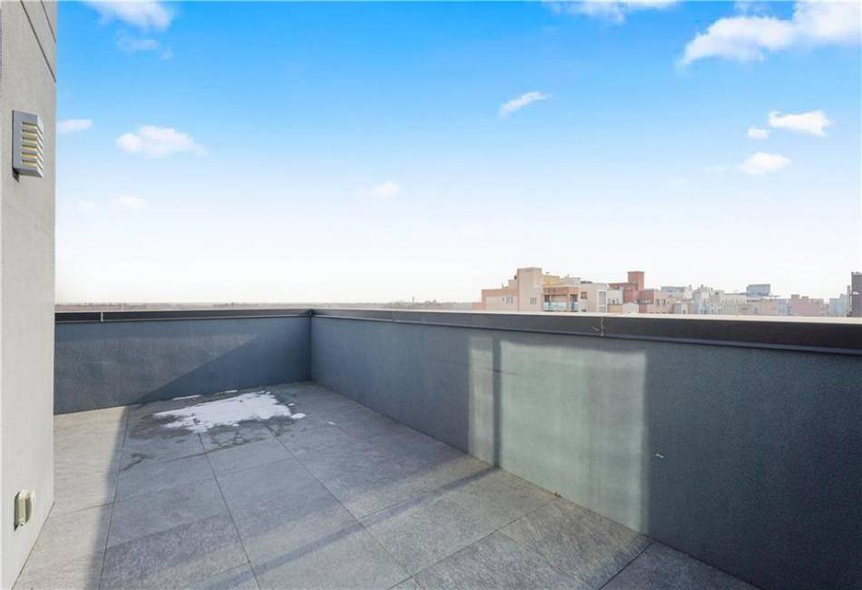 2442 Ocean Avenue, Brooklyn, New York 11229, 1 Bedroom Bedrooms, ,1 BathroomBathrooms,Rental,For Sale,Ocean,488590