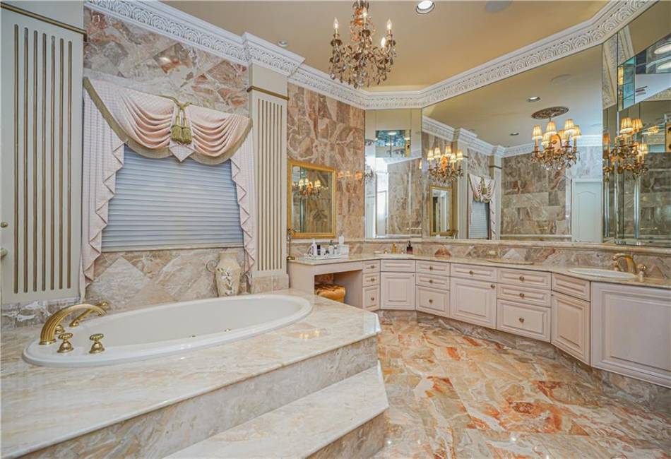 51 Romer Road, Staten Island, New York 10304, 5 Bedrooms Bedrooms, ,8 BathroomsBathrooms,Residential,For Sale,Romer,488592