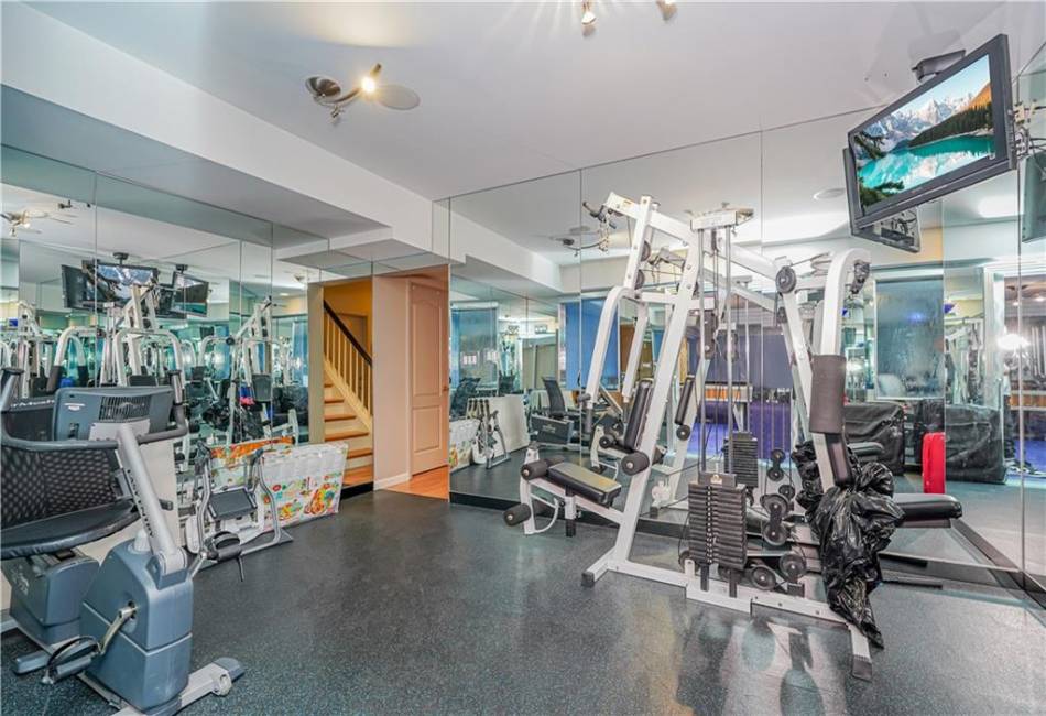 51 Romer Road, Staten Island, New York 10304, 5 Bedrooms Bedrooms, ,8 BathroomsBathrooms,Residential,For Sale,Romer,488592