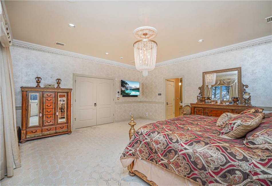 51 Romer Road, Staten Island, New York 10304, 5 Bedrooms Bedrooms, ,8 BathroomsBathrooms,Residential,For Sale,Romer,488592