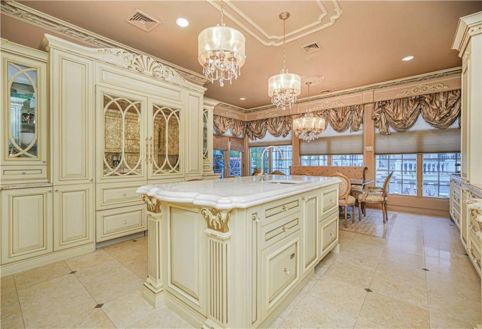 51 Romer Road, Staten Island, New York 10304, 5 Bedrooms Bedrooms, ,8 BathroomsBathrooms,Residential,For Sale,Romer,488592