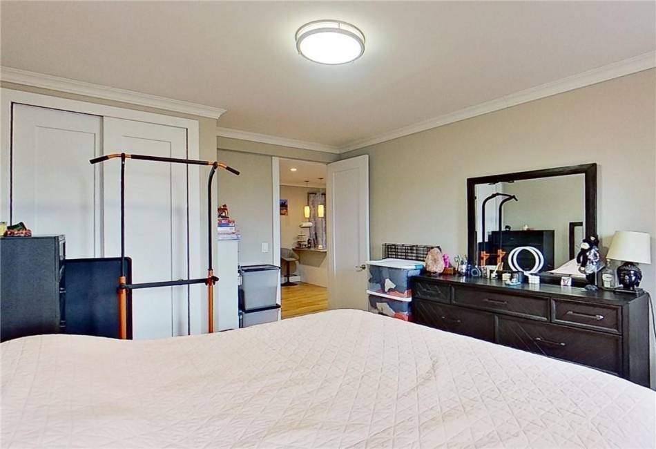 918 14th Street, Brooklyn, New York 11230, 2 Bedrooms Bedrooms, ,1 BathroomBathrooms,Residential,For Sale,14th,488599