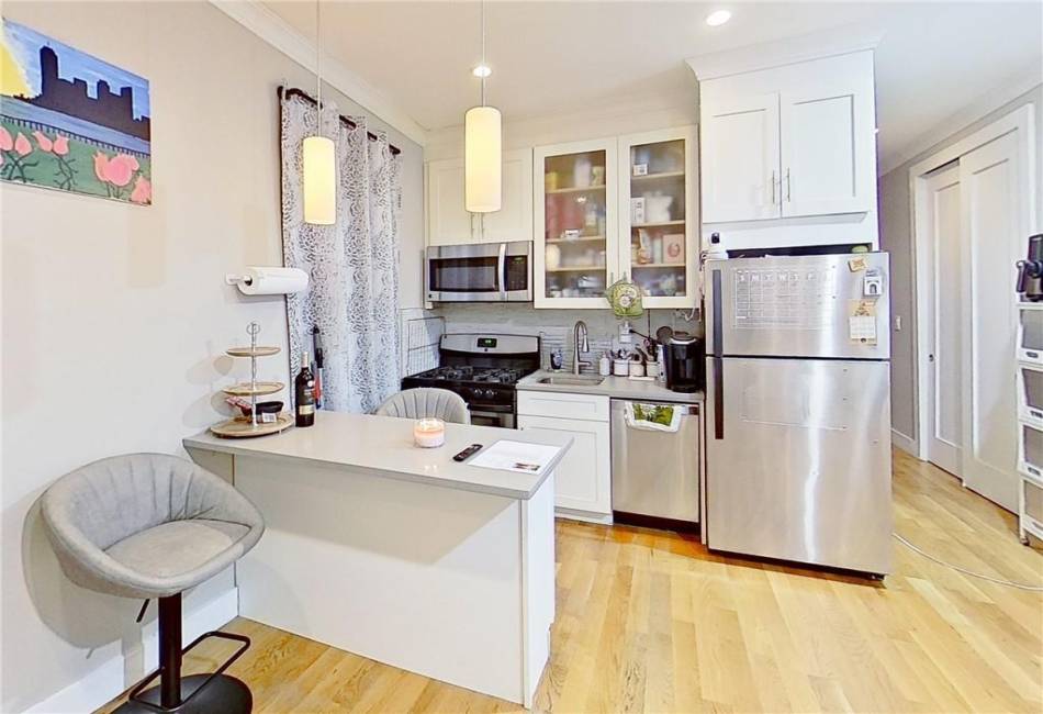 918 14th Street, Brooklyn, New York 11230, 2 Bedrooms Bedrooms, ,1 BathroomBathrooms,Residential,For Sale,14th,488599