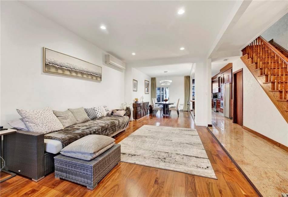 4300 Bedford Avenue, Brooklyn, New York 11229, ,Residential,For Sale,Bedford,488607