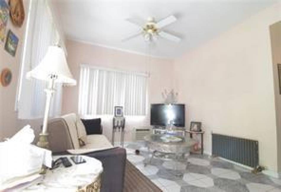 13 Bay 38th Street, Brooklyn, New York 11214, 3 Bedrooms Bedrooms, ,Residential,For Sale,Bay 38th,488611