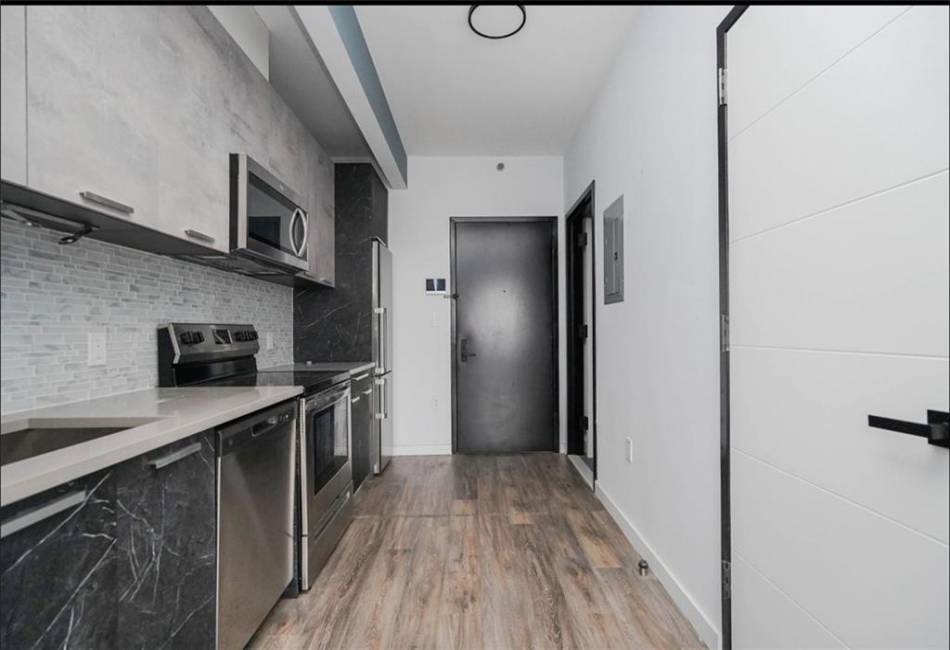 2733 12th Street, Brooklyn, New York 11235, ,1 BathroomBathrooms,Rental,For Sale,12th,488615