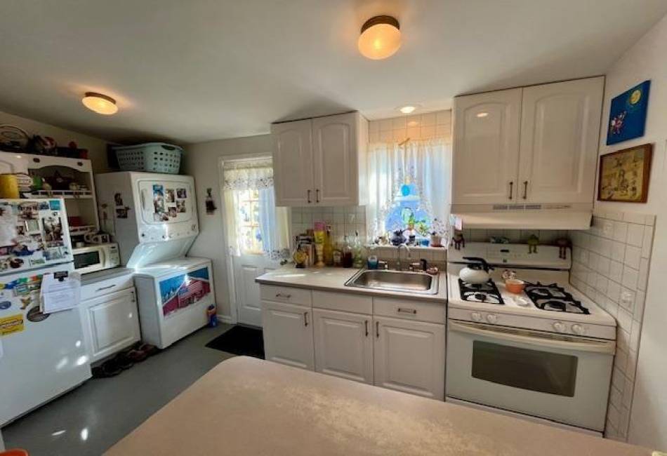 26 Ira Court, Brooklyn, New York 11229, 4 Bedrooms Bedrooms, ,2 BathroomsBathrooms,Residential,For Sale,Ira,488484