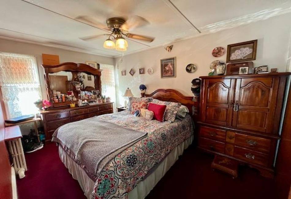 26 Ira Court, Brooklyn, New York 11229, 4 Bedrooms Bedrooms, ,2 BathroomsBathrooms,Residential,For Sale,Ira,488484