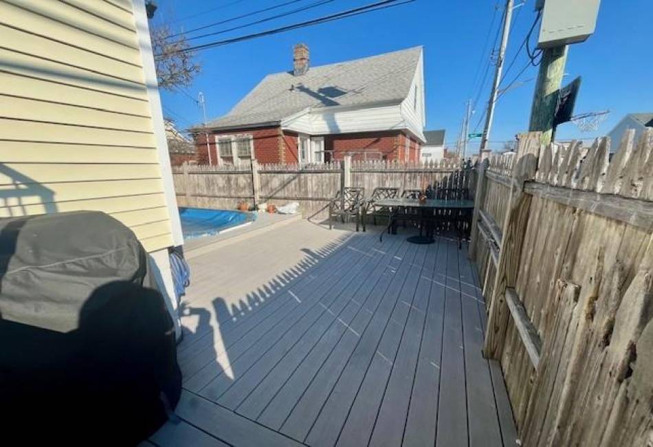 26 Ira Court, Brooklyn, New York 11229, 4 Bedrooms Bedrooms, ,2 BathroomsBathrooms,Residential,For Sale,Ira,488484