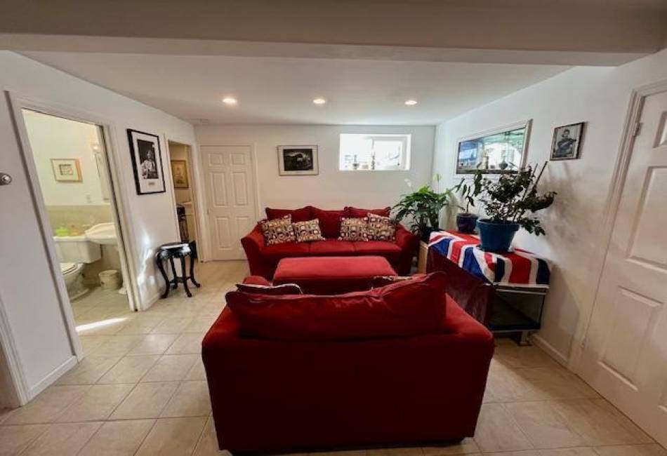 26 Ira Court, Brooklyn, New York 11229, 4 Bedrooms Bedrooms, ,2 BathroomsBathrooms,Residential,For Sale,Ira,488484