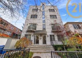 1515 4th Street, Brooklyn, New York 11204, 2 Bedrooms Bedrooms, ,2 BathroomsBathrooms,Residential,For Sale,4th,488634