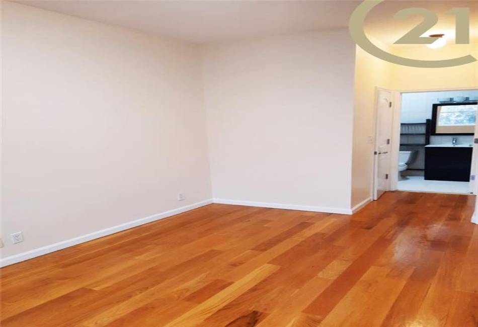 1515 4th Street, Brooklyn, New York 11204, 2 Bedrooms Bedrooms, ,2 BathroomsBathrooms,Residential,For Sale,4th,488634